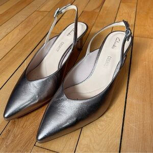 Clarks Women's Metallic Silver Pointed-Toe Slingback Kitten Heels